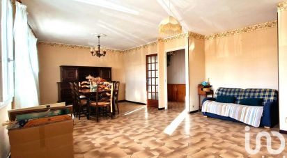 Village house 4 rooms of 108 m² in Puissalicon (34480)