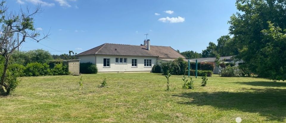 Traditional house 10 rooms of 150 m² in Roézé-sur-Sarthe (72210)