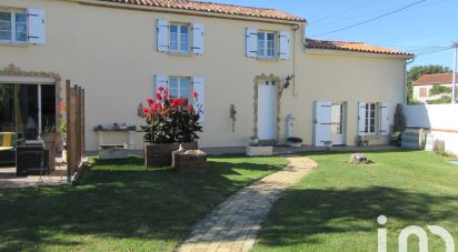 Maison 7 pièces de 150 m² à Bressuire (79300)