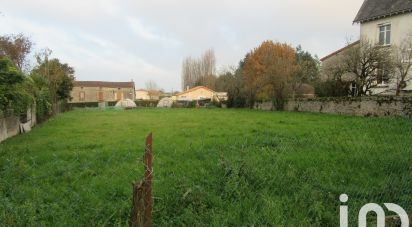 Land of 952 m² in Vernoux-en-Gâtine (79240)