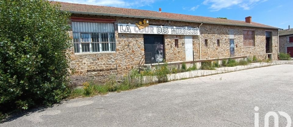 Immeuble de 1 030 m² à Retournac (43130)