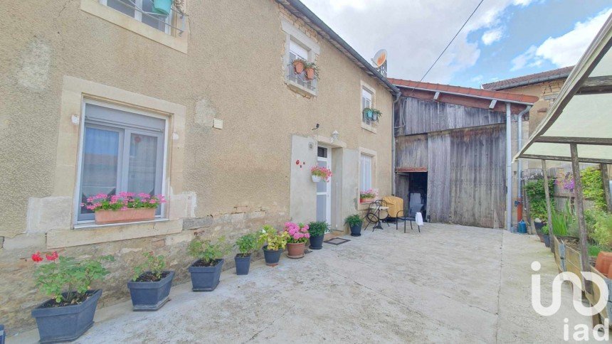 House 5 rooms of 128 m² in Troisfontaines-la-Ville (52130)