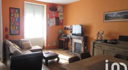 Town house 5 rooms of 94 m² in Bressuire (79300)