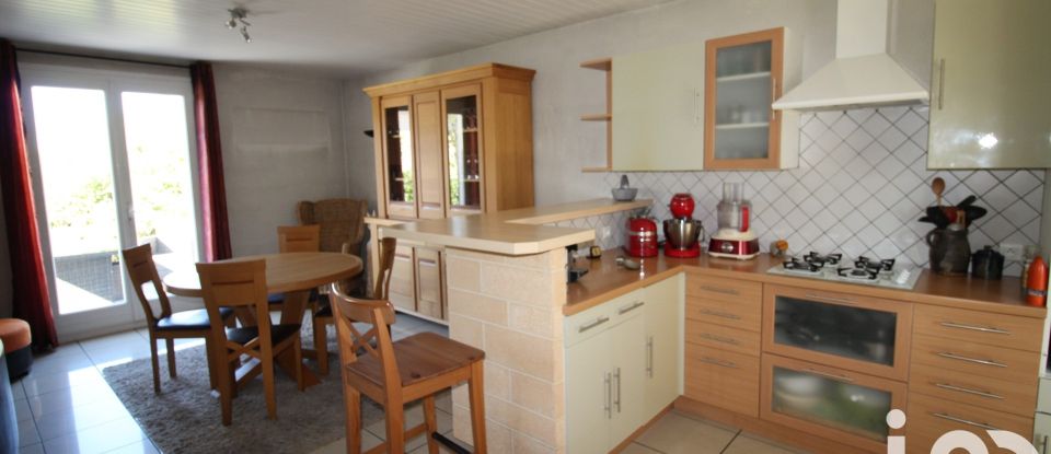 Maison de ville 4 pièces de 94 m² à Coulanges-lès-Nevers (58660)