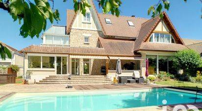 Traditional house 10 rooms of 289 m² in Soisy-sur-Seine (91450)