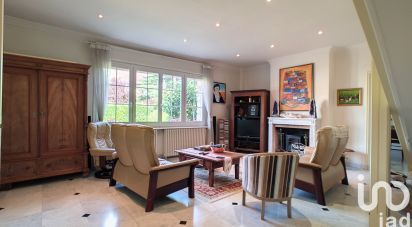 Traditional house 10 rooms of 289 m² in Soisy-sur-Seine (91450)