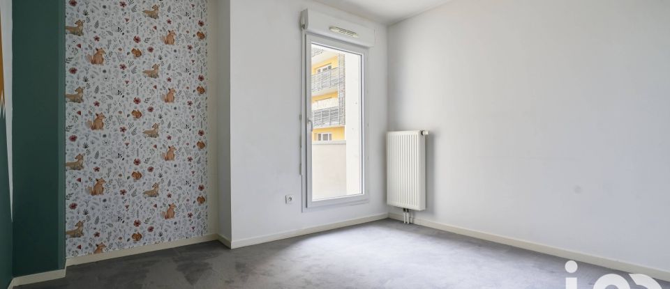 Appartement 4 pièces de 83 m² à Saint-André-lez-Lille (59350)