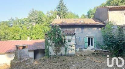 Maison de village 4 pièces de 86 m² à Labastide-Rouairoux (81270)