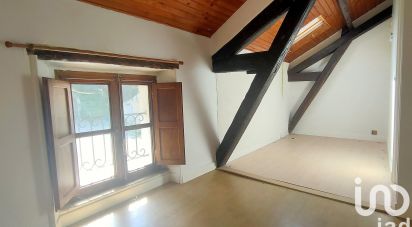 Maison de village 4 pièces de 86 m² à Labastide-Rouairoux (81270)