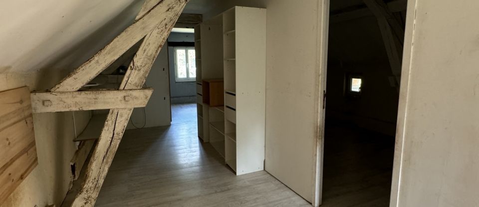 Maison 4 pièces de 82 m² à La Chapelle-aux-Chasses (03230)