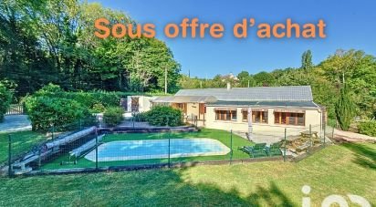 Country house 5 rooms of 110 m² in Sens-Beaujeu (18300)