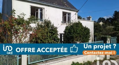 Village house 5 rooms of 104 m² in Saint-Tugdual (56540)