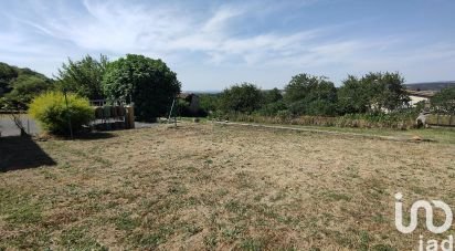 Demeure 7 pièces de 138 m² à Aiguefonde (81200)