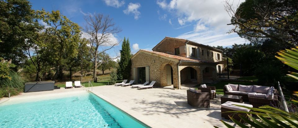 Mas 9 rooms of 250 m² in Vaison-la-Romaine (84110)