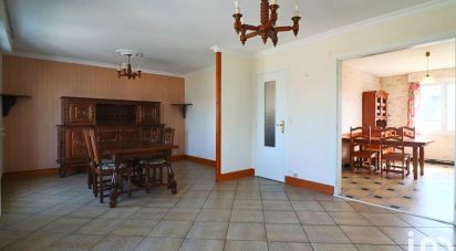 House 7 rooms of 140 m² in Caudan (56850)