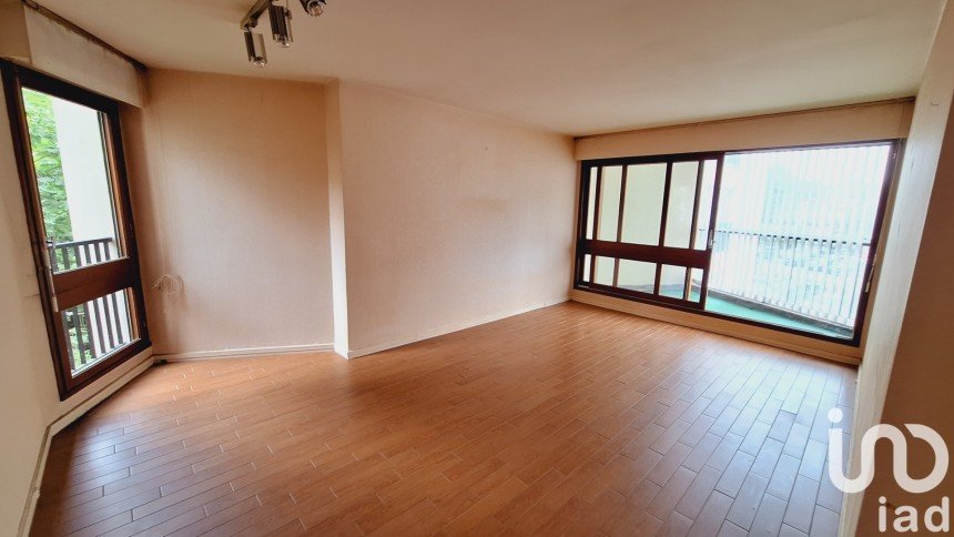 Apartment 2 rooms of 52 m² in Le Chesnay (78150)