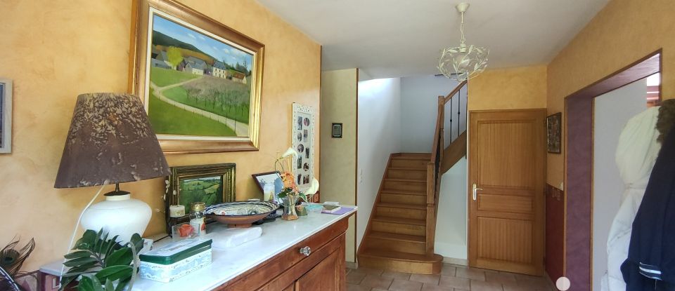 Maison de campagne 7 pièces de 207 m² à Orgères (61230)