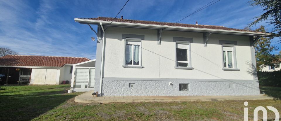 Maison traditionnelle 5 pièces de 130 m² à Villecomtal-sur-Arros (32730)