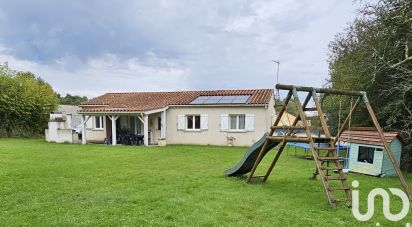 Pavilion 5 rooms of 109 m² in Cavignac (33620)