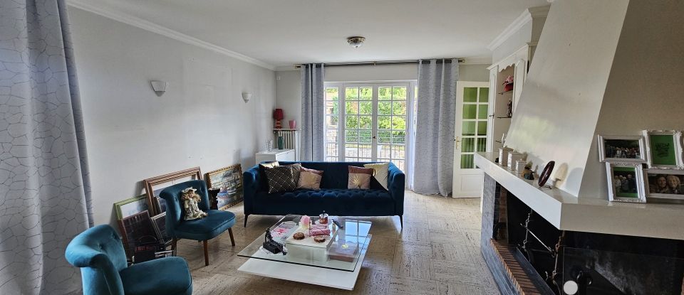 Maison de ville 5 pièces de 120 m² à Torigny-les-Villes (50160)