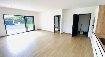 Maison 4 pièces de 81 m² à Saint-Quay-Perros (22700)