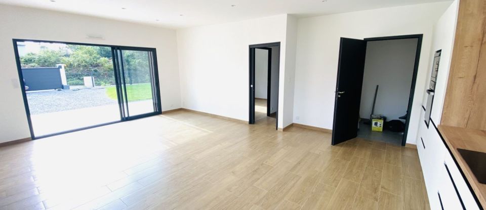 Maison 4 pièces de 81 m² à Saint-Quay-Perros (22700)