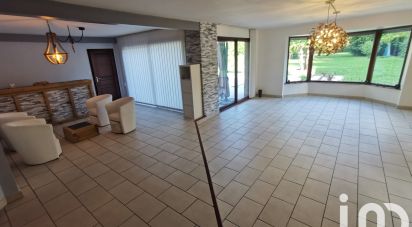 House 7 rooms of 231 m² in Marchiennes (59870)