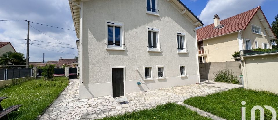 House 8 rooms of 146 m² in Bezons (95870)