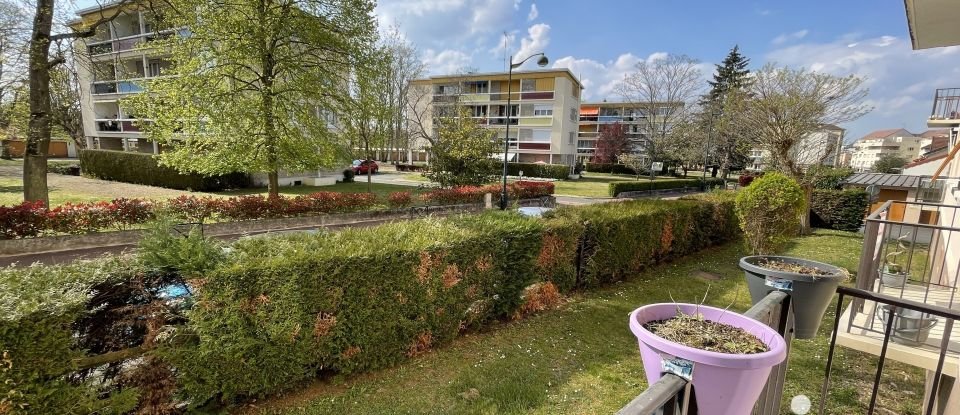 Apartment 4 rooms of 65 m² in La Rochette (77000)