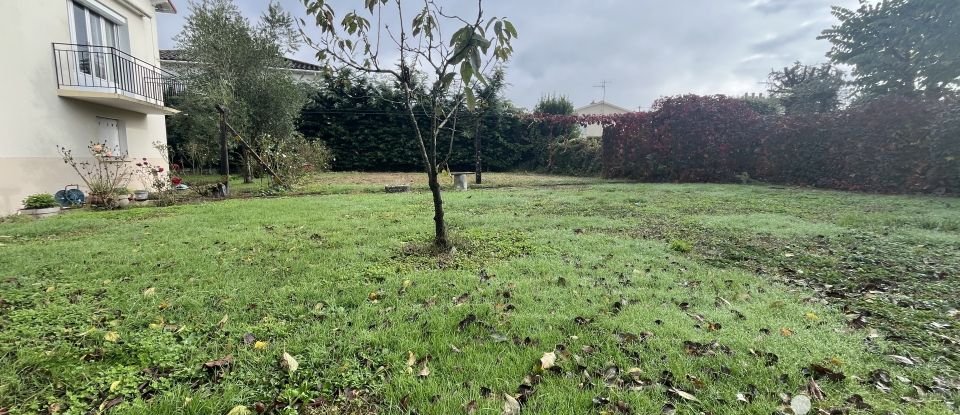 Maison traditionnelle 5 pièces de 126 m² à Châtillon-sur-Thouet (79200)