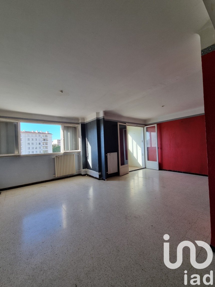 Appartement 3 pièces de 69 m² à Toulon (83000)