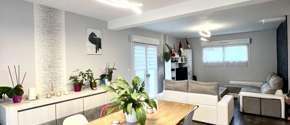 Maison 5 pièces de 109 m² à Kirchberg (68290)