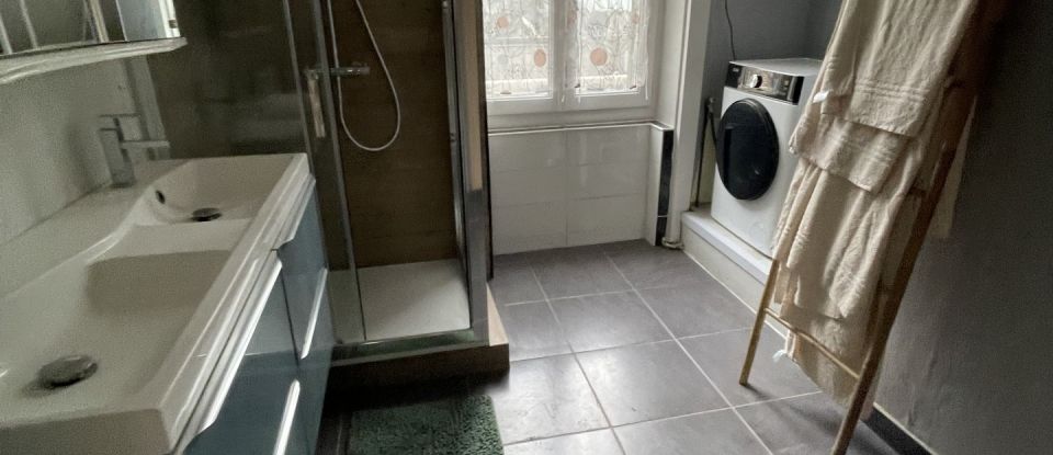 Appartement 5 pièces de 109 m² à Saint-Étienne (42000)