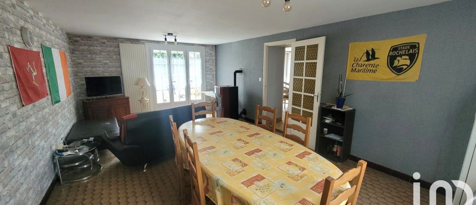 Maison 5 pièces de 110 m² à Marillet (85240)