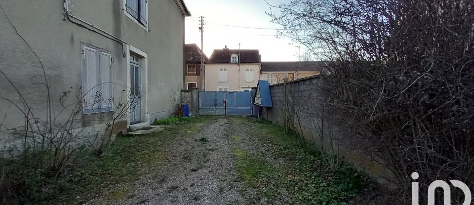 Maison 7 pièces de 242 m² à Brienne-le-Château (10500)