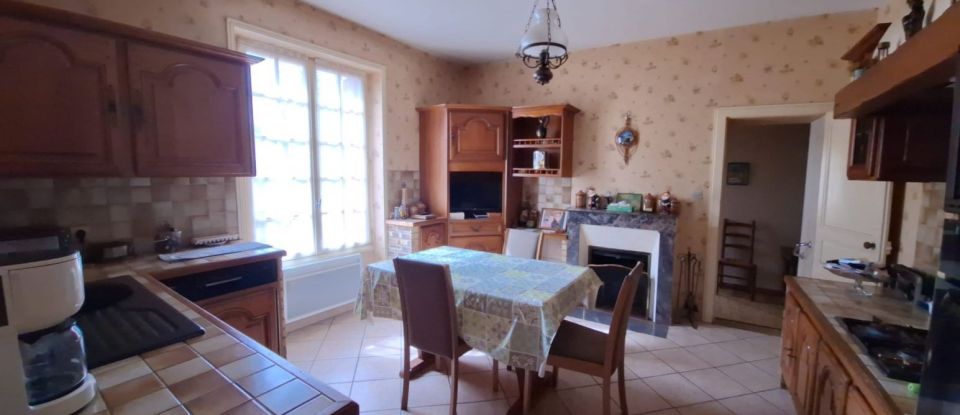 House 5 rooms of 179 m² in Continvoir (37340)