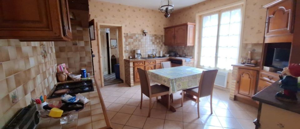 House 5 rooms of 179 m² in Continvoir (37340)