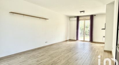 Maison 4 pièces de 83 m² à Saint-Gilles (30800)