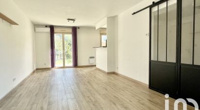 Maison 4 pièces de 83 m² à Saint-Gilles (30800)