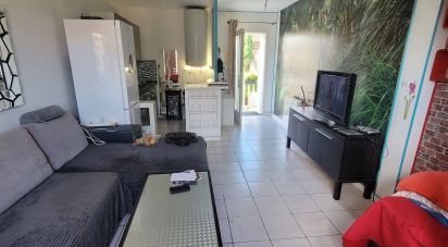 Apartment 2 rooms of 34 m² in Ully-Saint-Georges (60730)