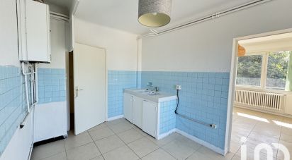 Appartement 4 pièces de 103 m² à Avignon (84000)