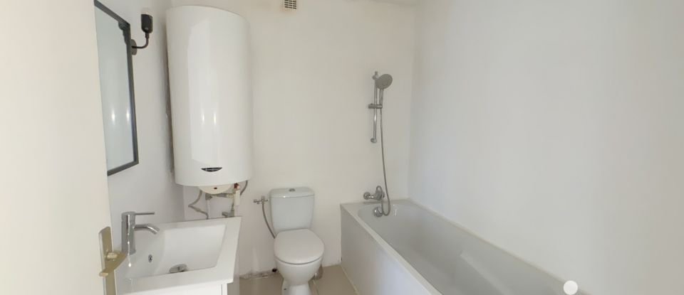 Appartement 4 pièces de 103 m² à Avignon (84000)