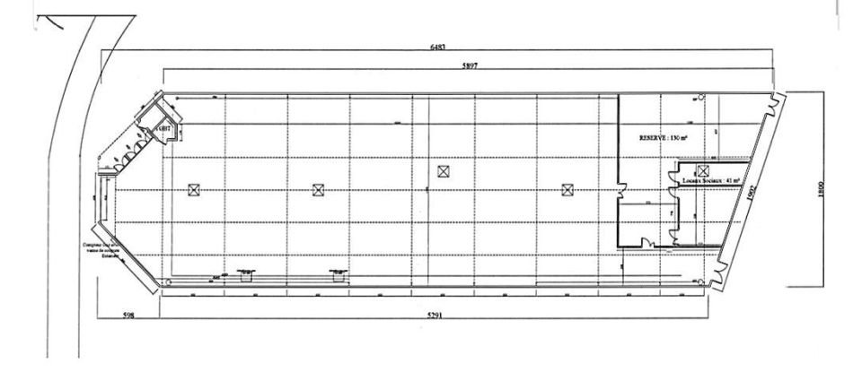 Retail property of 1,039 m² in Grigny (91350)