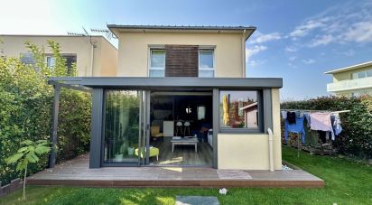 Maison 4 pièces de 100 m² à Biéville-Beuville (14112)