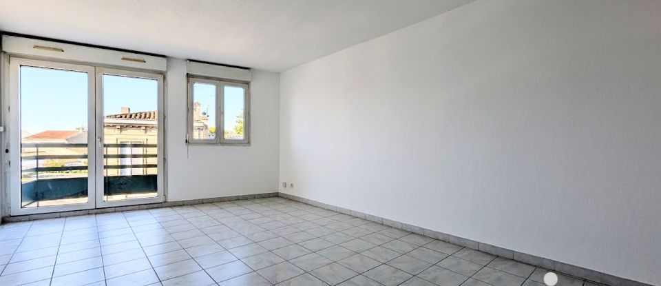 Appartement 3 pièces de 67 m² à Bordeaux (33200)