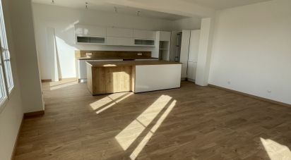 Apartment 5 rooms of 130 m² in Le Havre (76620)