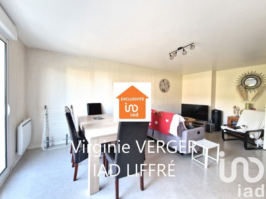 Apartment 3 rooms of 69 m² in Liffré (35340)