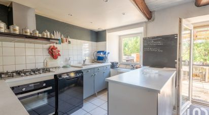 Maison 7 pièces de 248 m² à Usson-en-Forez (42550)