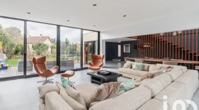 Maison 8 pièces de 250 m² à L'Haÿ-les-Roses (94240)