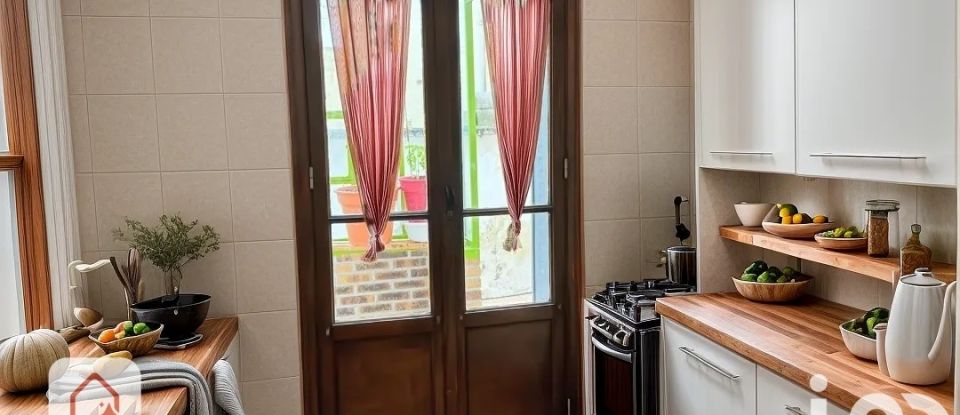 Appartement 3 pièces de 50 m² à Ivry-sur-Seine (94200)